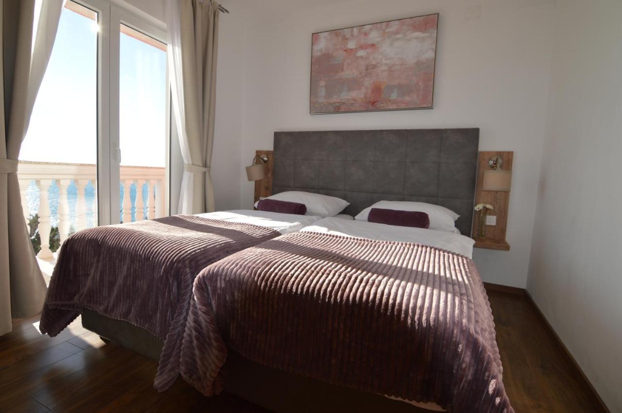 Amari Apartment Starigrad Paklenica Exterior foto