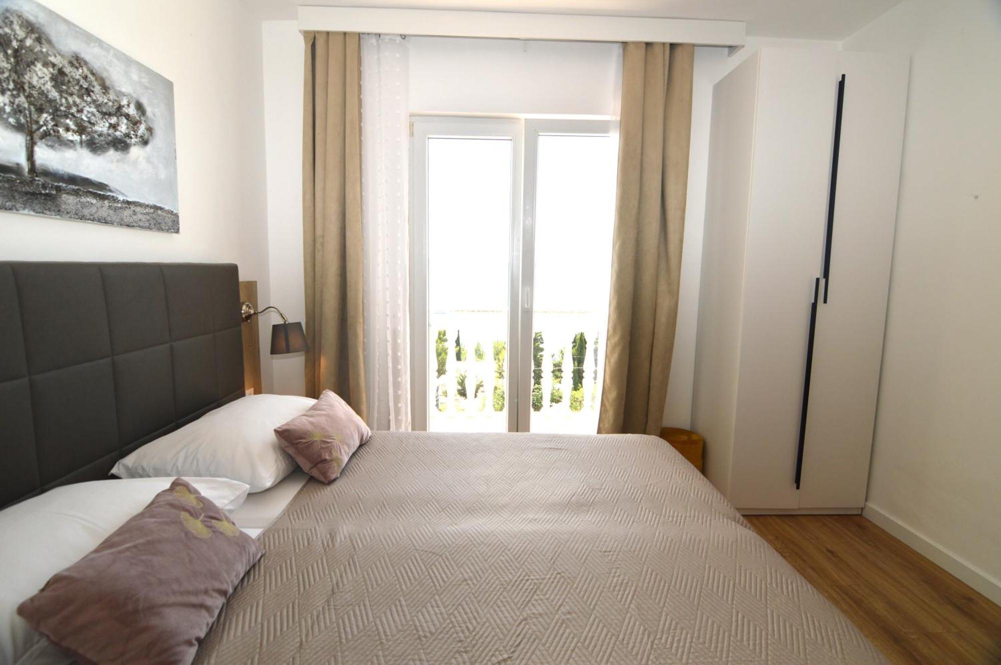 Amari Apartment Starigrad Paklenica Exterior foto