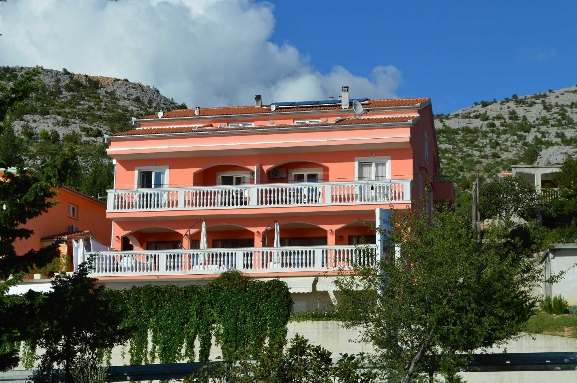 Amari Apartment Starigrad Paklenica Exterior foto